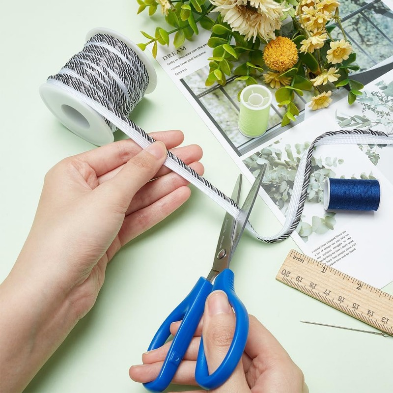 Ribete de cordón de labio tren - Cord Trim Twisted reseña y precio