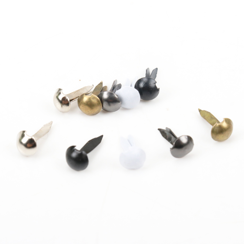 100 Uds. De tachuelas redondas - Embellishments For Scrapbooking reseña y precio