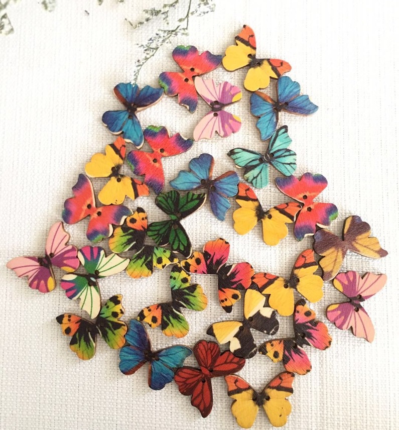 50 botones de madera con forma - Embellishments For Scrapbooking reseña y precio