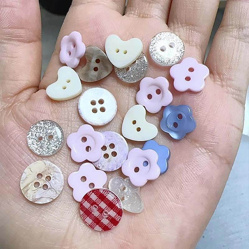 10 Piezas de Botones Decorativ - Embellishments For Scrapbooking reseña y precio